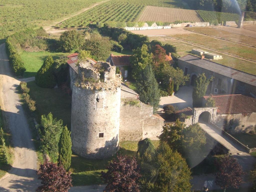 Chateau De La Galissonniere Le Pallet Eksteriør bilde